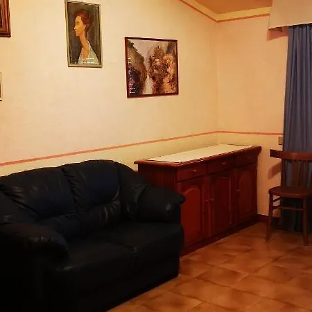 Casa Rosella